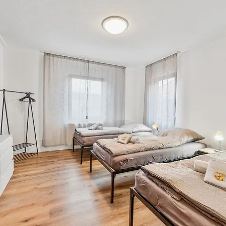 Dz02 Komfortwohnung Für Monteure Und Arbeitsteams * Ditzingen